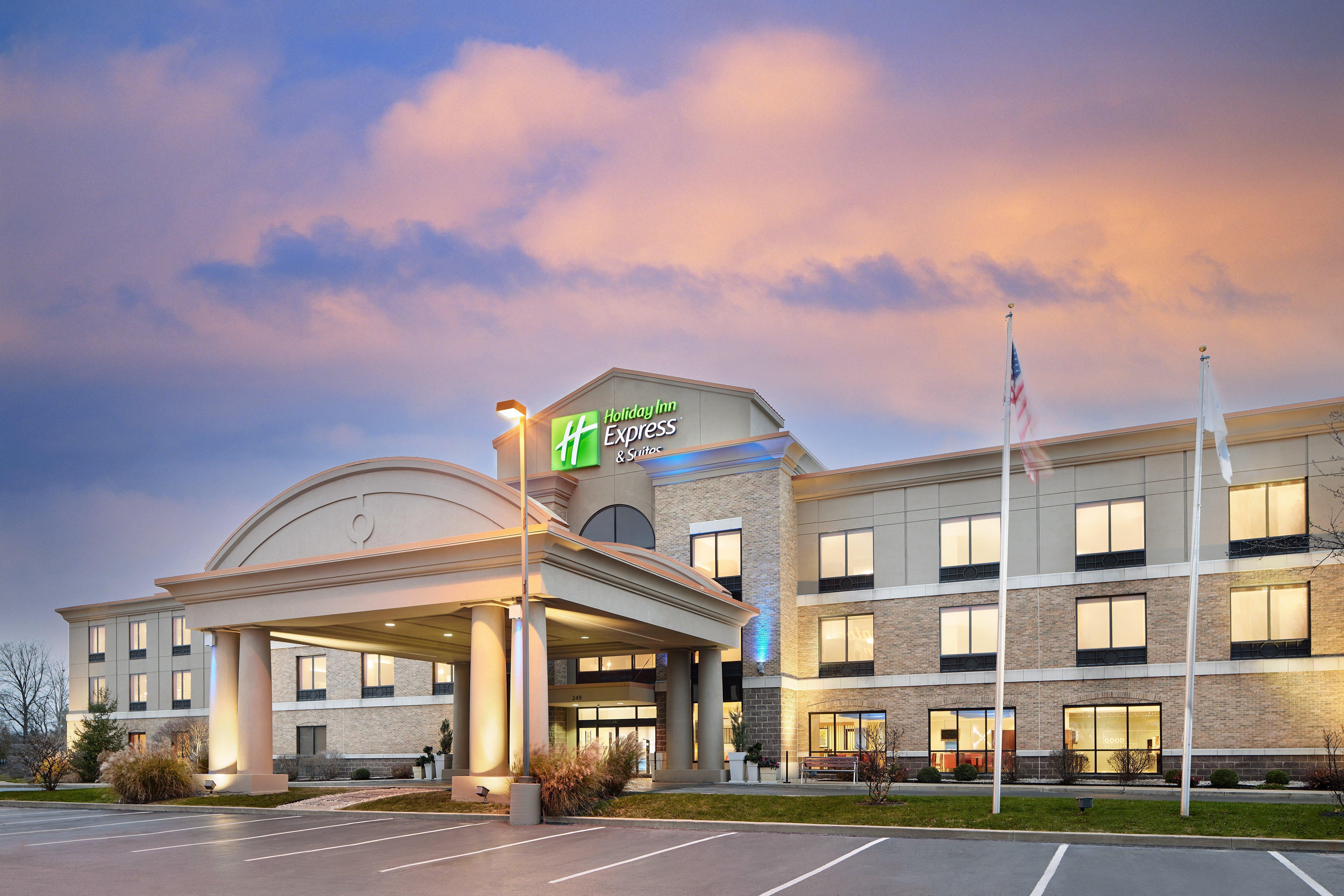Holiday Inn Express & Suites Seymour Exterior foto